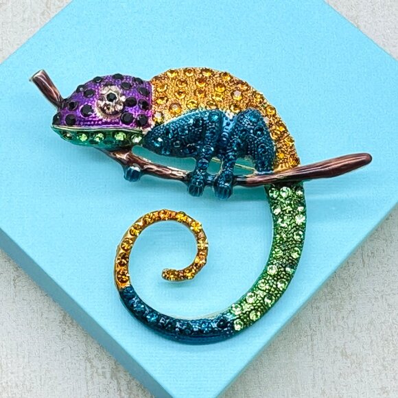Brand New Large Chameleon Brooch Chameleon Pin Rhinestone Chameleon Pendant - Picture 1 of 2